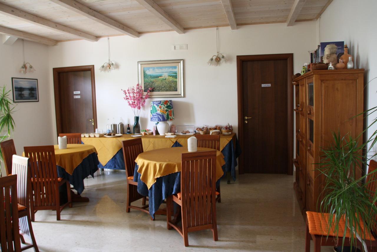 Hotel Il Ritrovo del Cima Miglionico Esterno foto